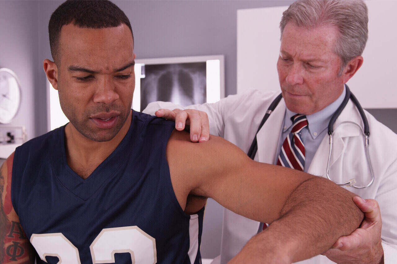 Sports Injury Doctor How Do You Heal An Injured Athlete?